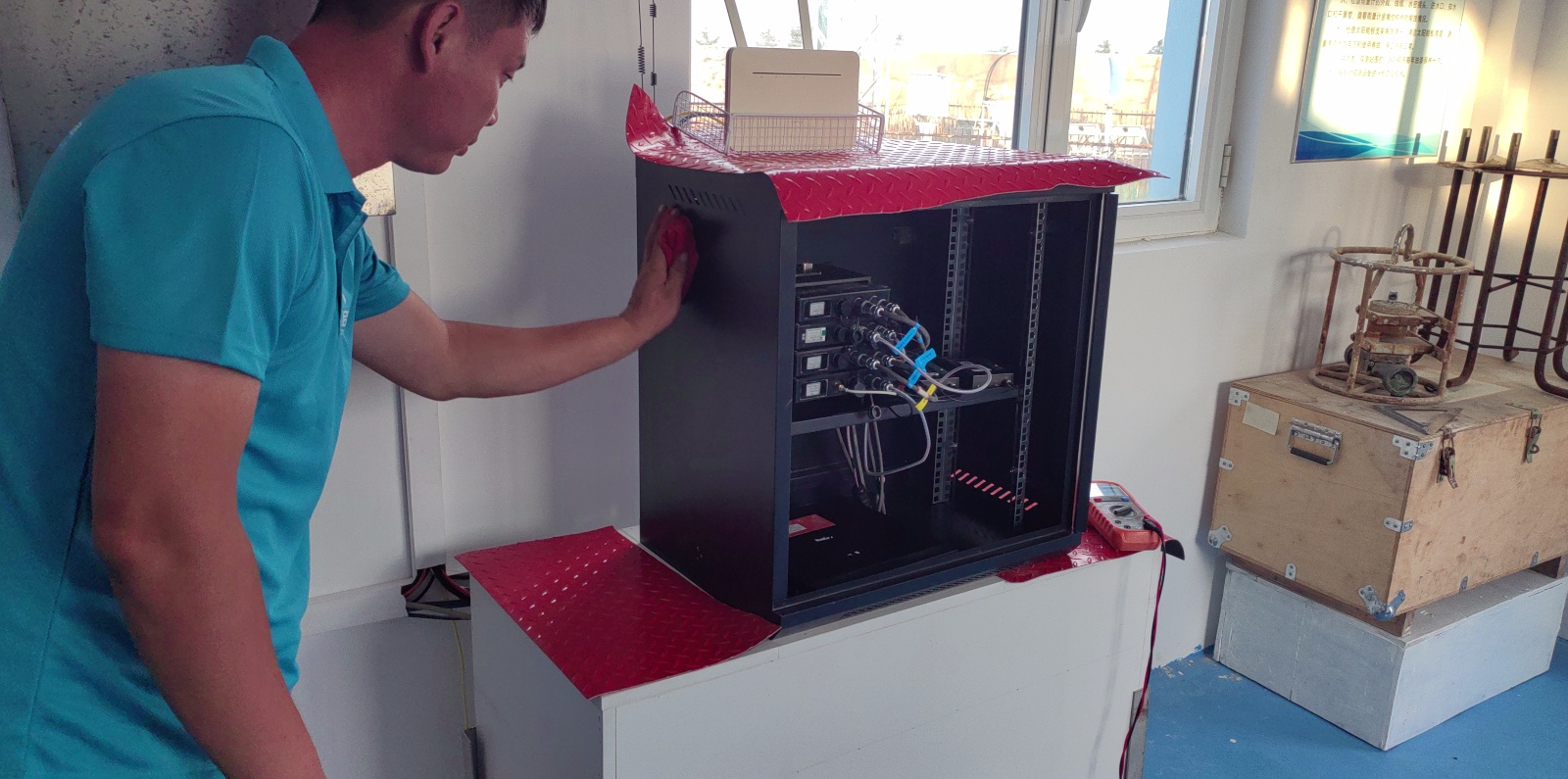 锦州中心渔港站-设备箱