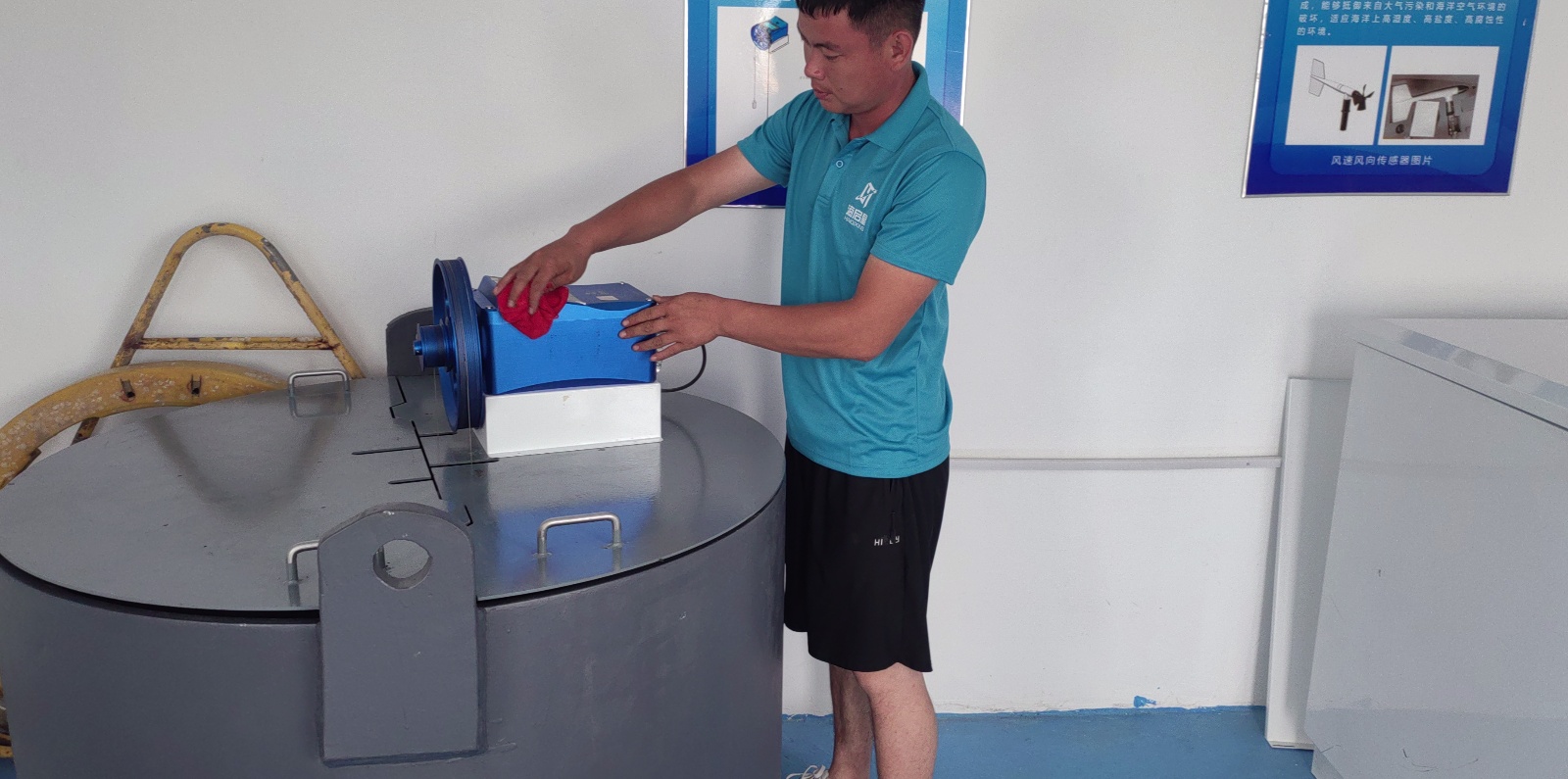 锦州中心渔港站-浮子式潮位仪