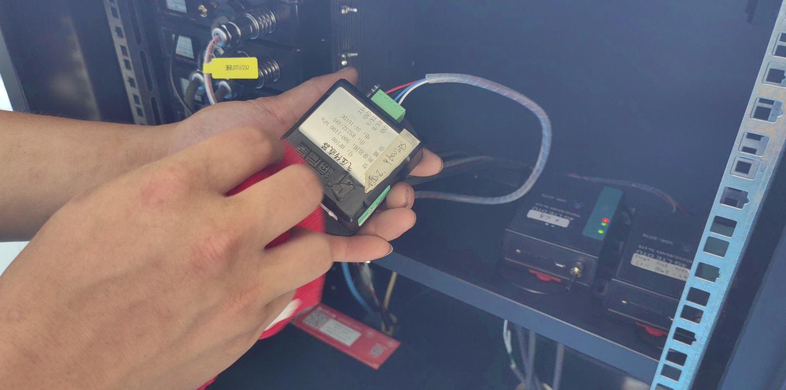 绥中天龙寺渔港站-气压传感器