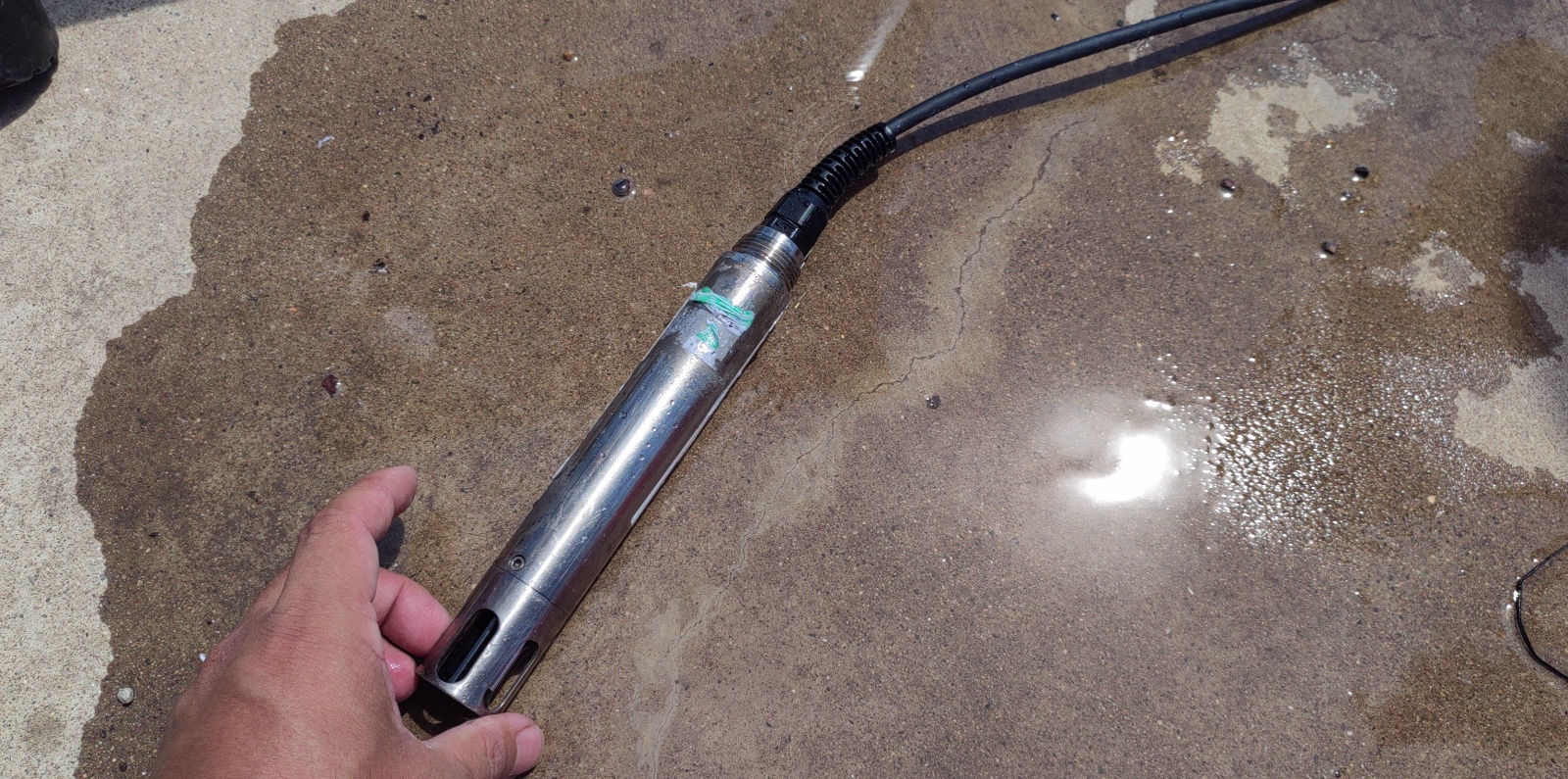 绥中港码头点-温盐传感器