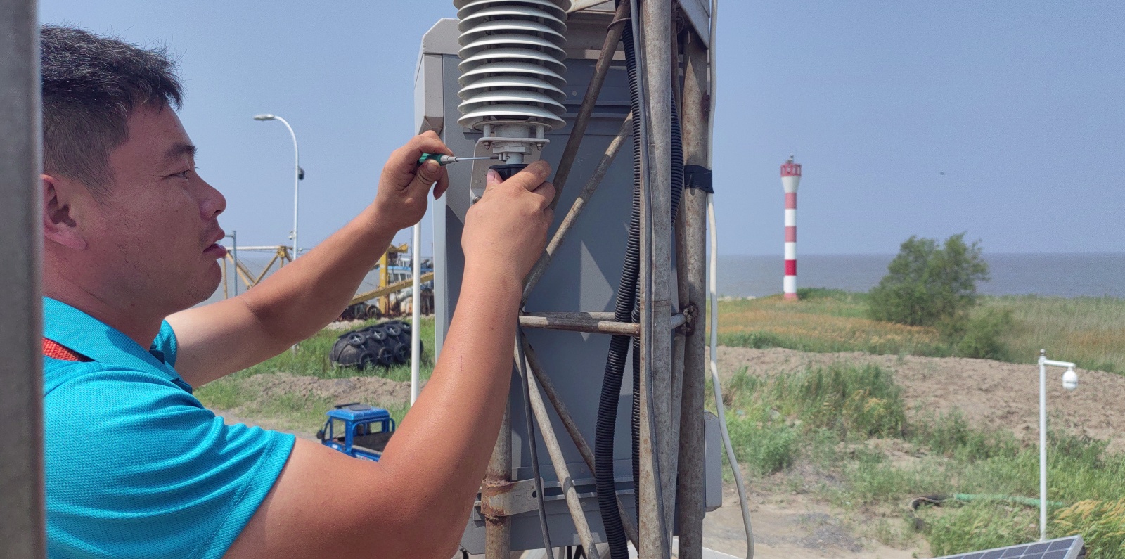 盘锦二界沟站-温湿传感器