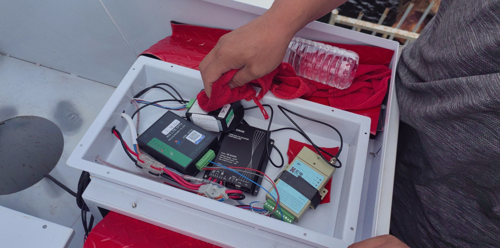 光辉码头点-气压传感器