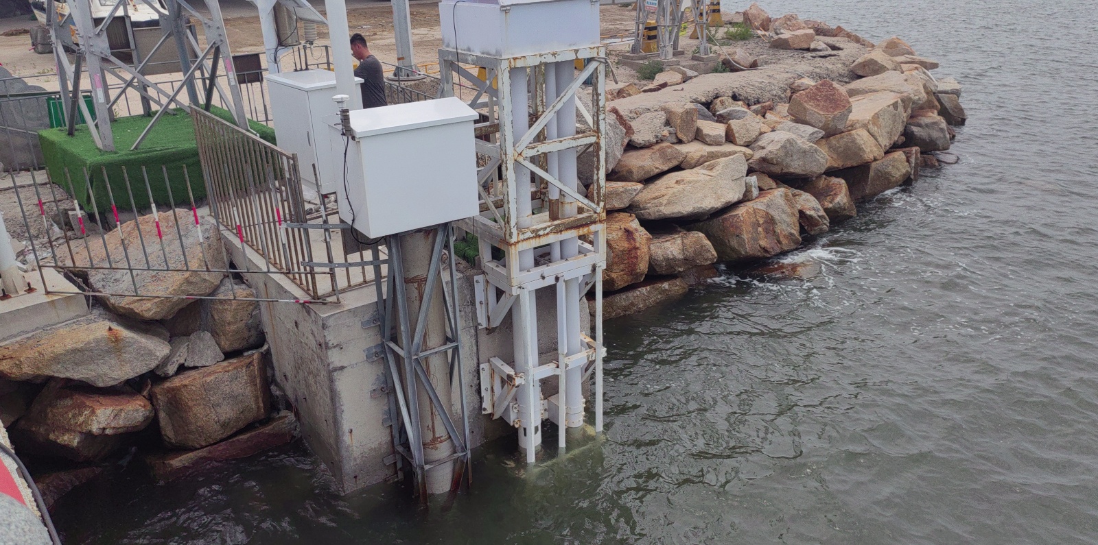 光辉码头点-周边环境