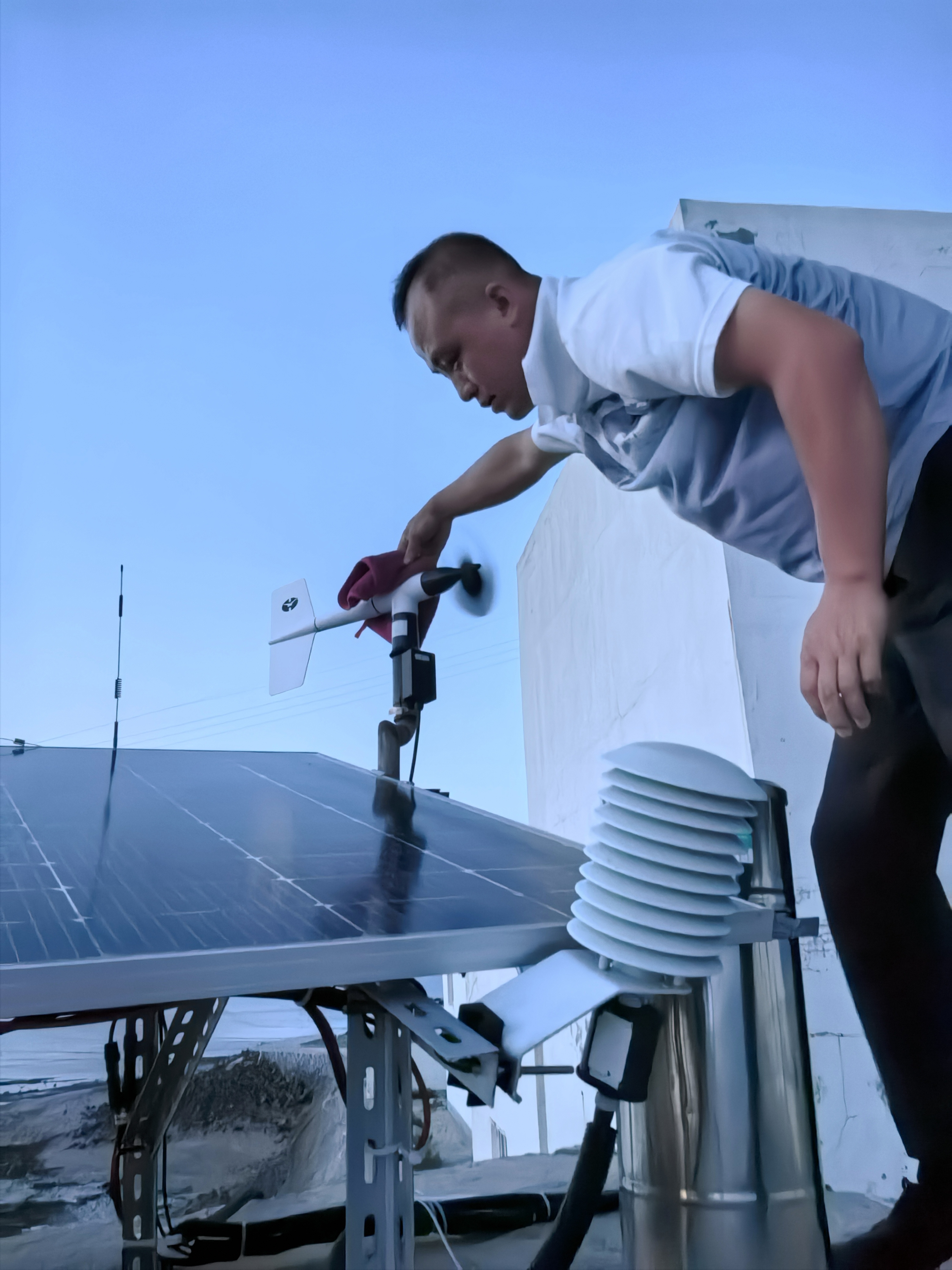 丹东大鹿岛站-风向风速传感器