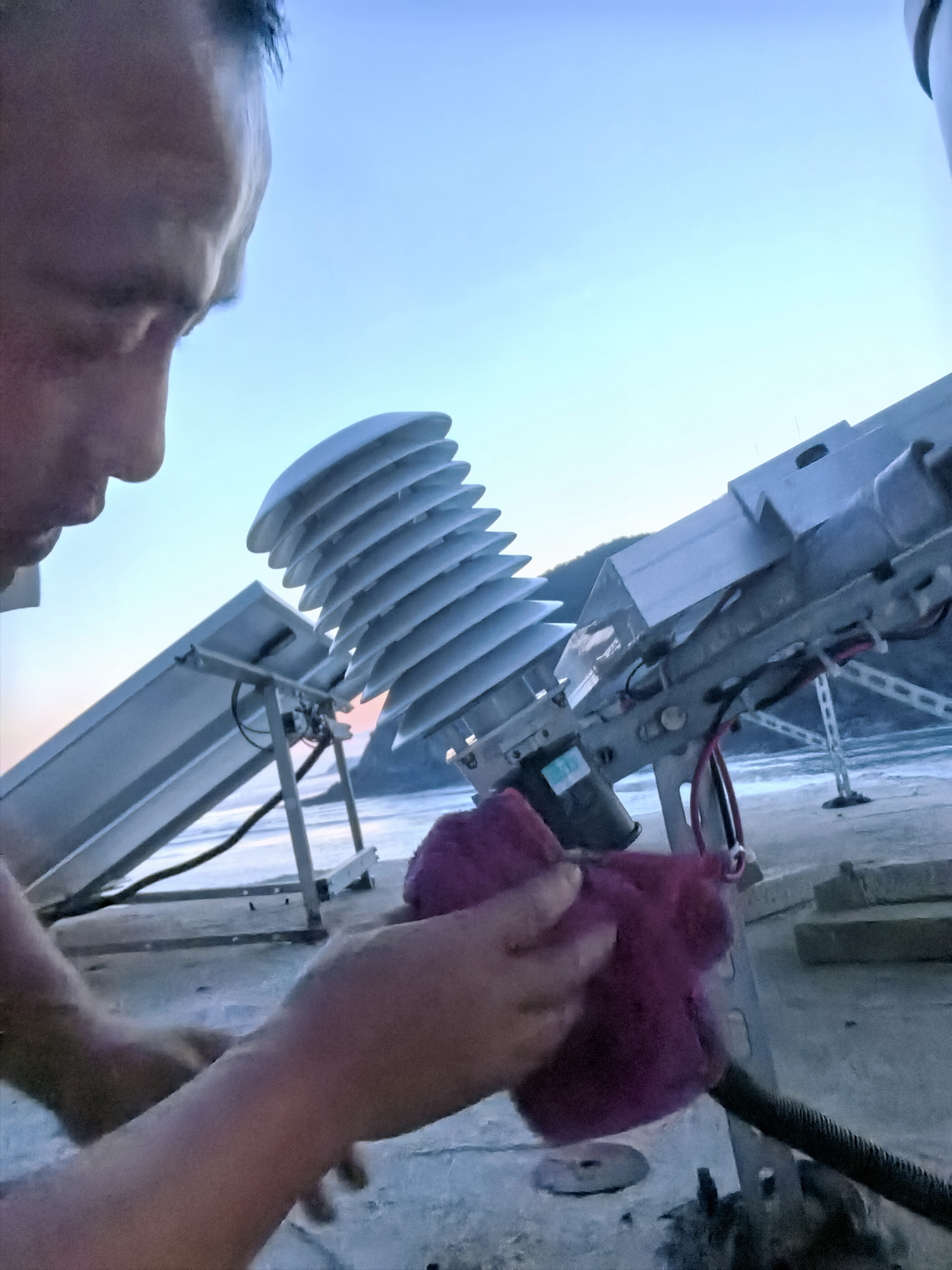 丹东大鹿岛站-温湿传感器