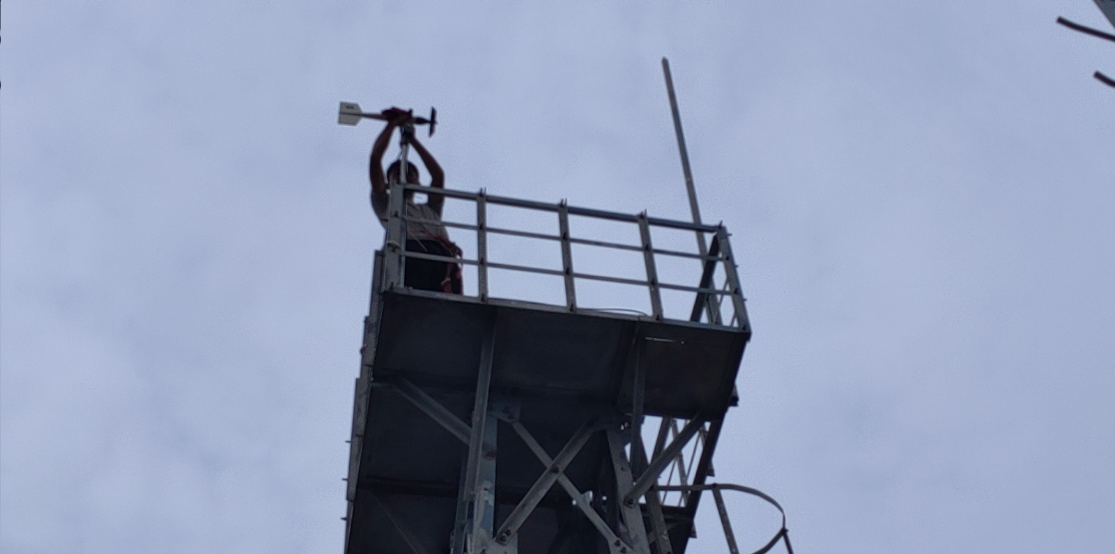 光辉码头点-风向风速传感器