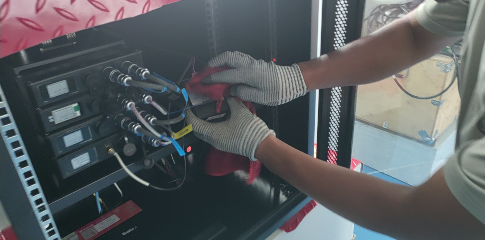 锦州中心渔港站-气压传感器