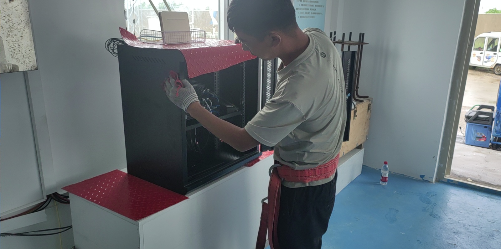 锦州中心渔港站-设备箱