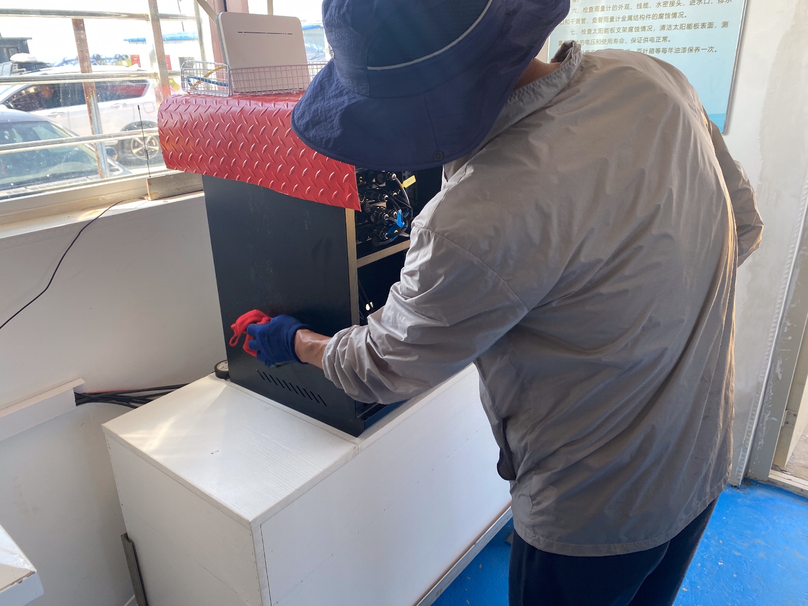 绥中天龙寺渔港站-设备箱