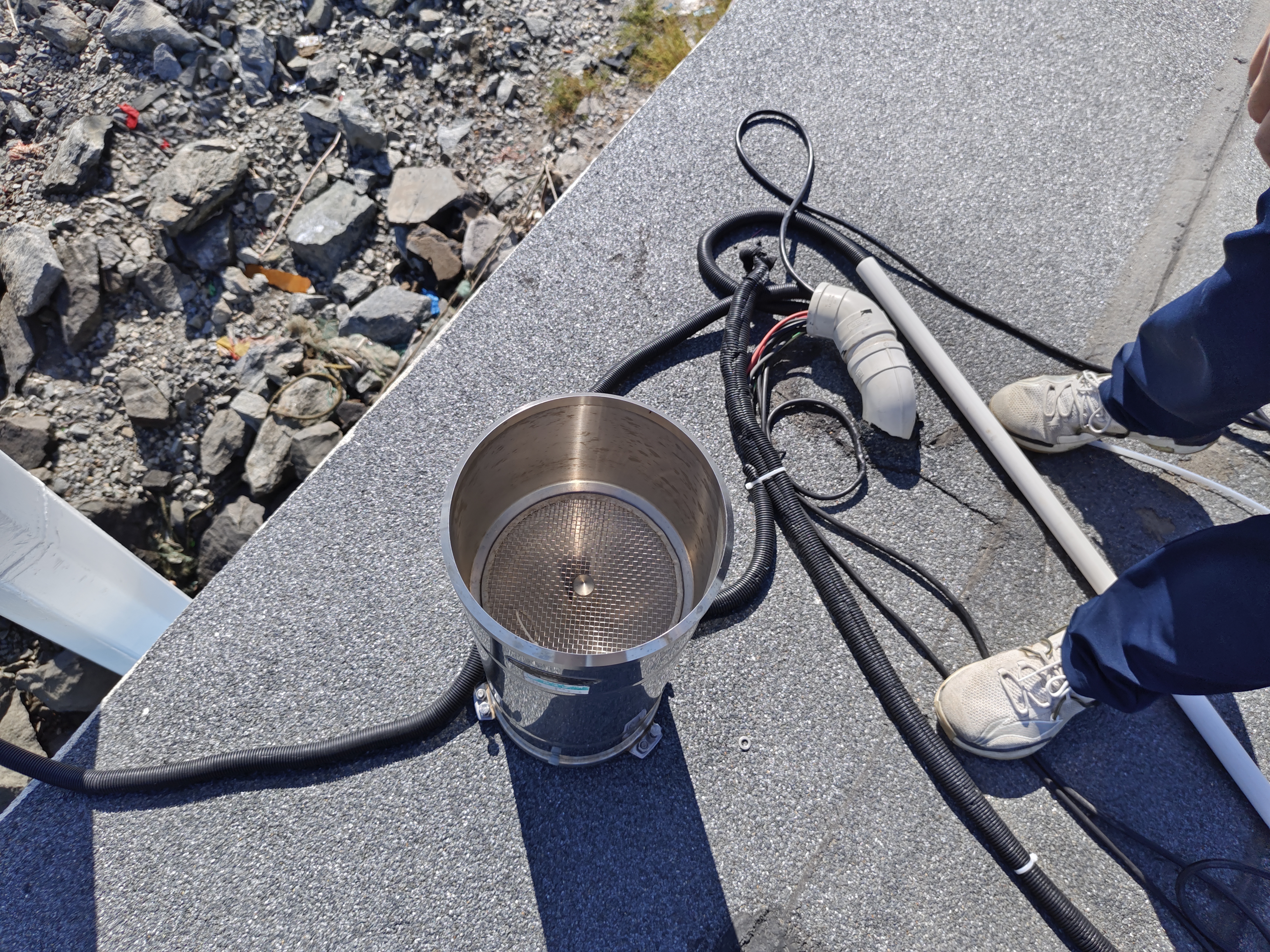锦州中心渔港站-雨量器