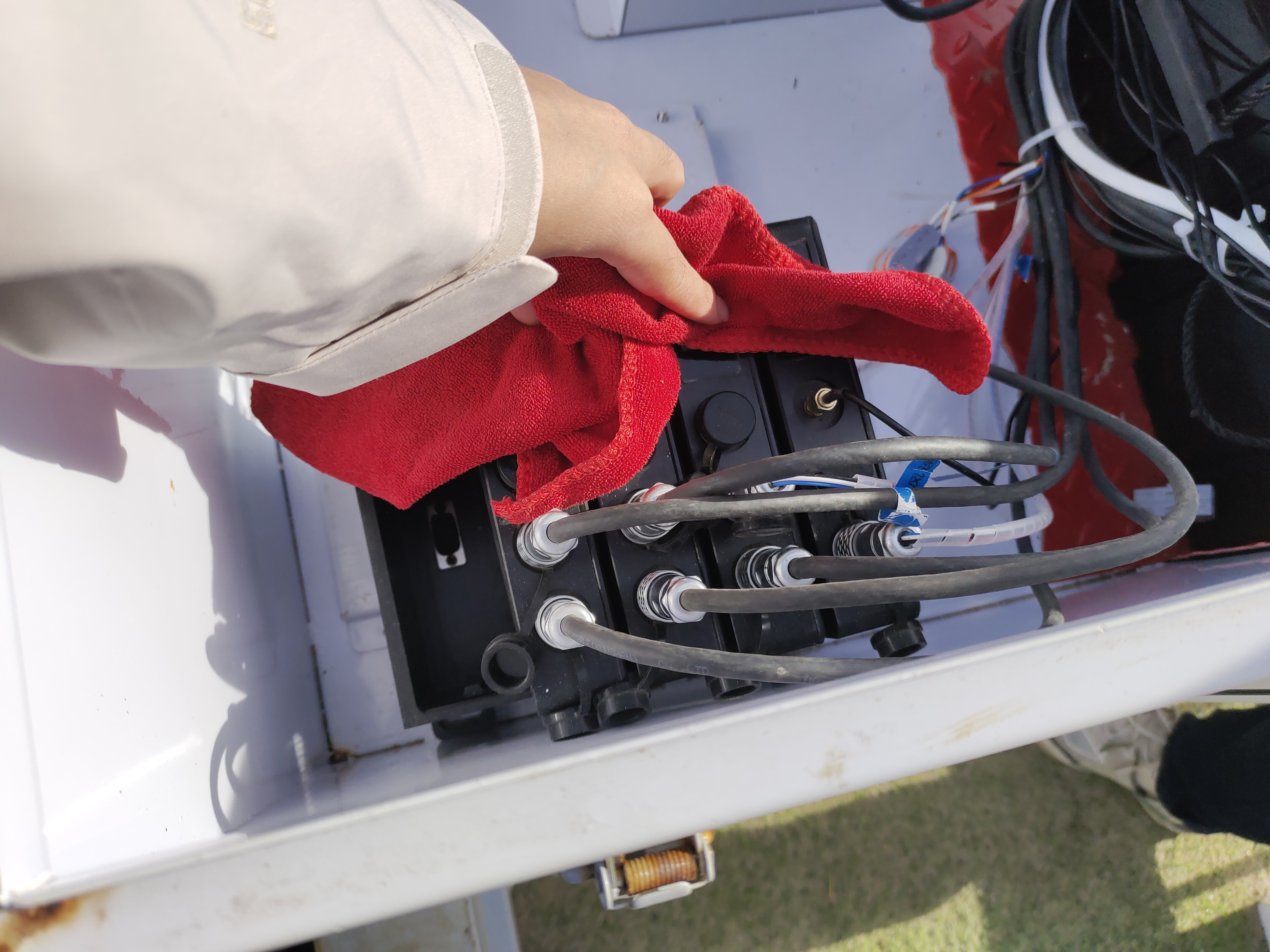 绥中港码头点-数据采集器