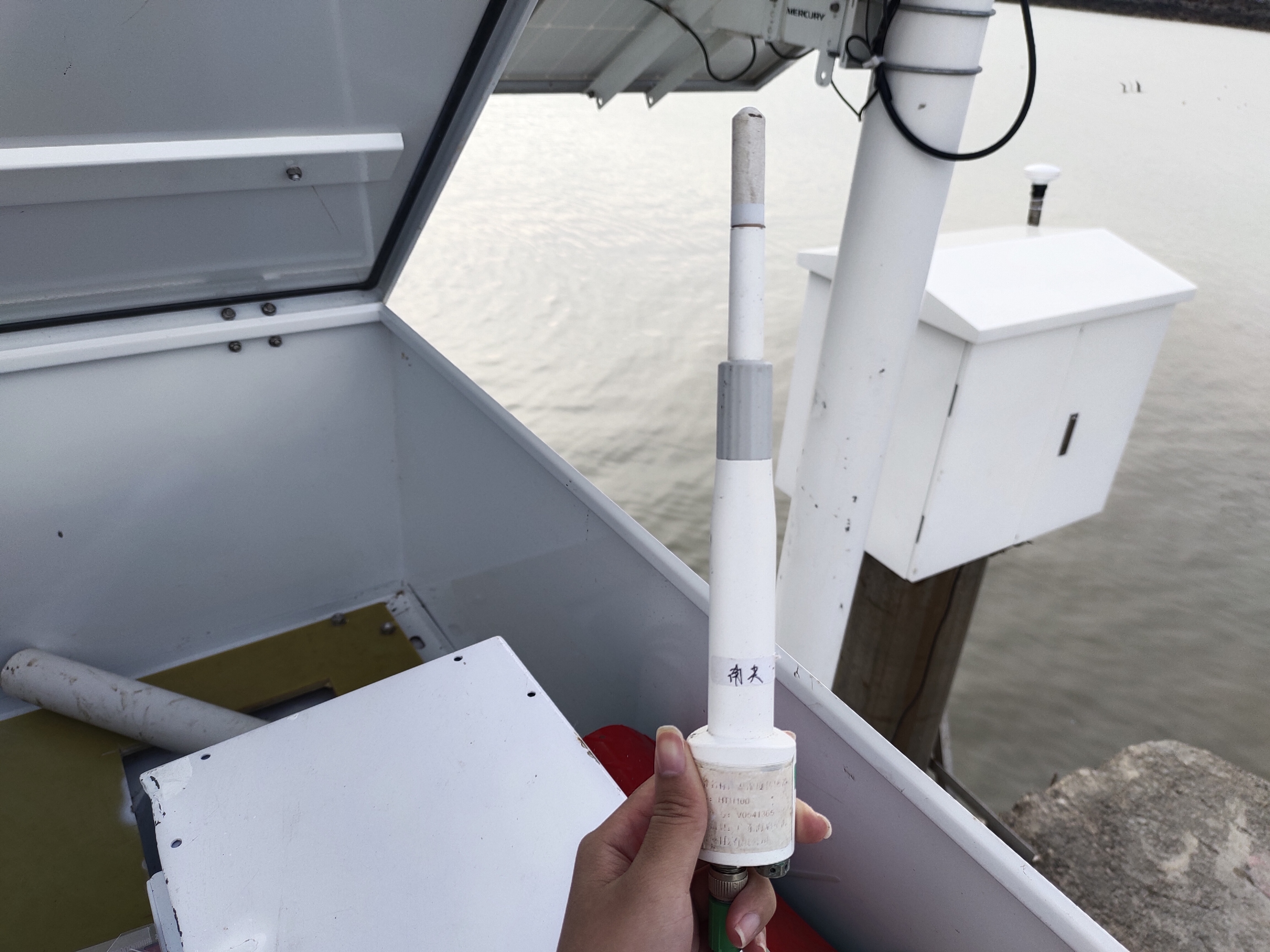 南尖码头点-温湿传感器