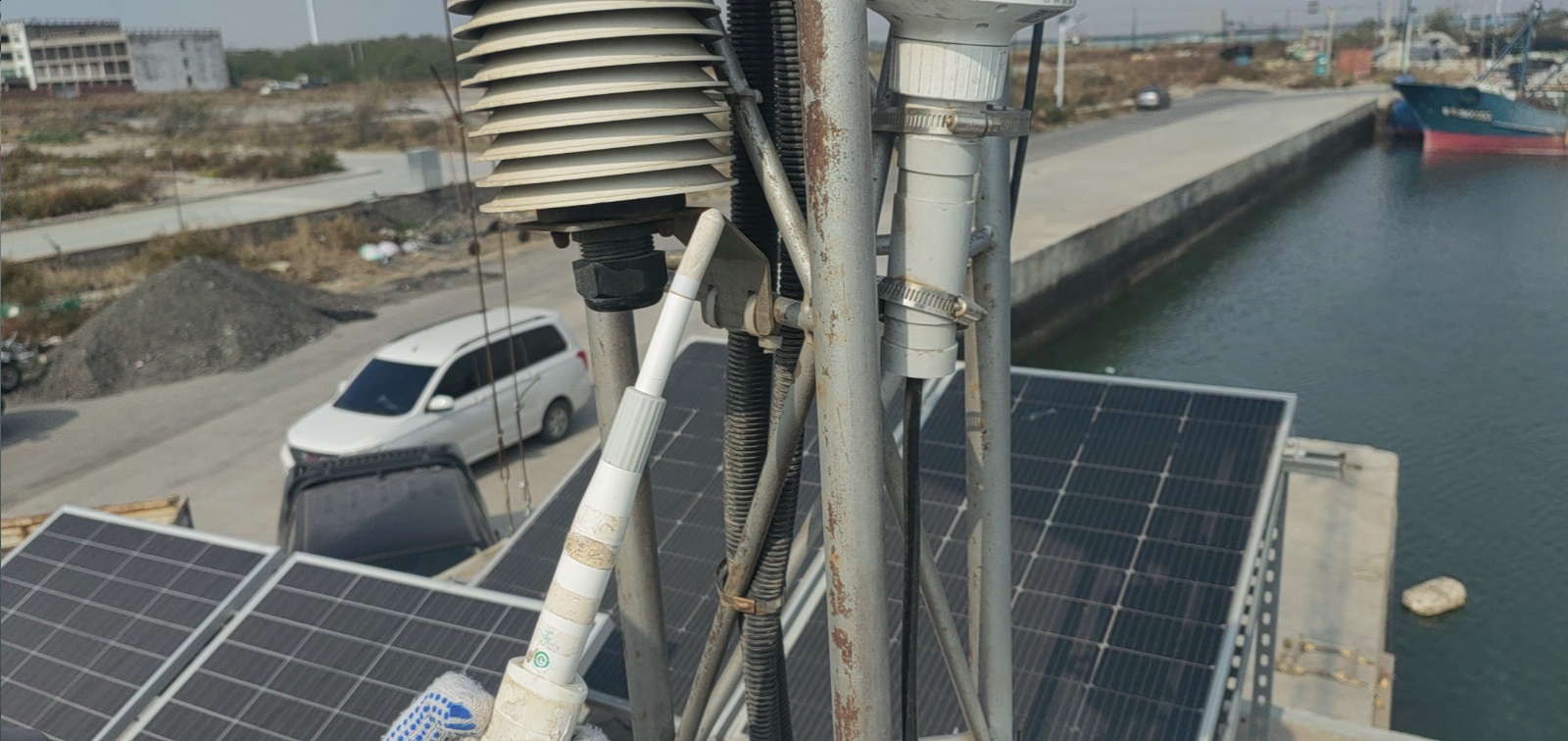 绥中天龙寺渔港站-温湿传感器