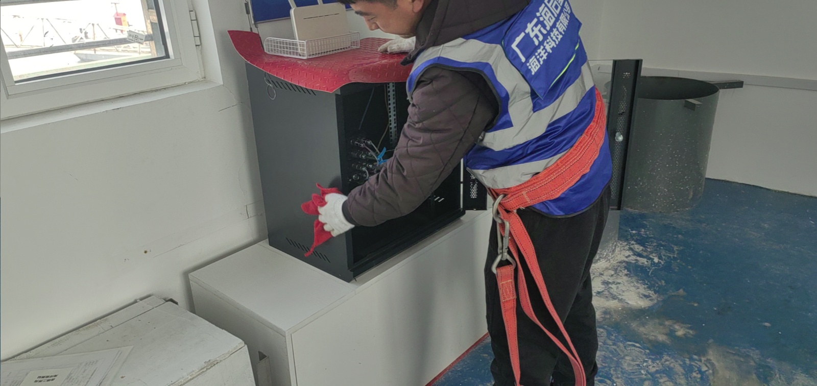 盘锦二界沟站-设备箱