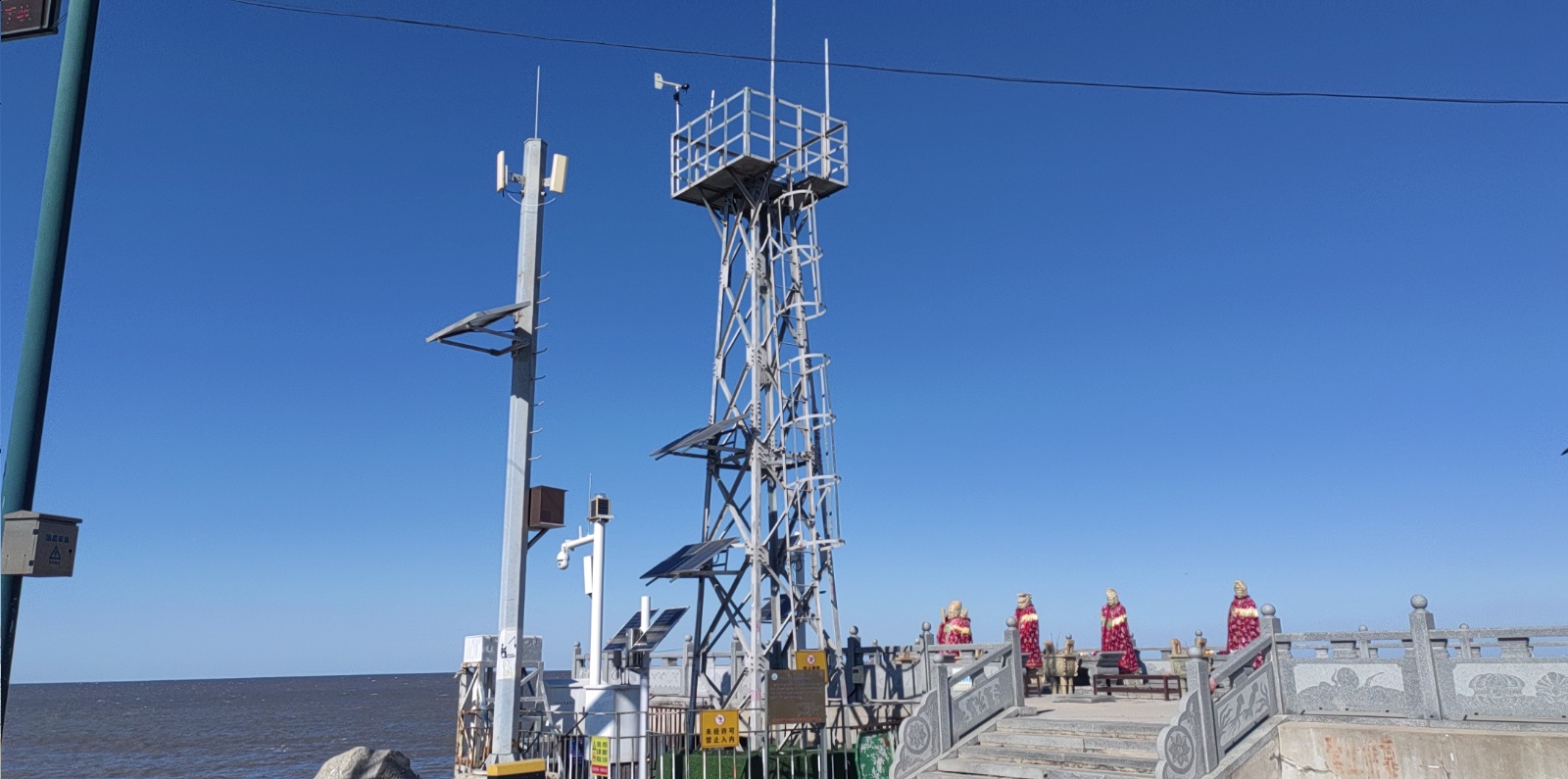 光辉码头点-气象塔