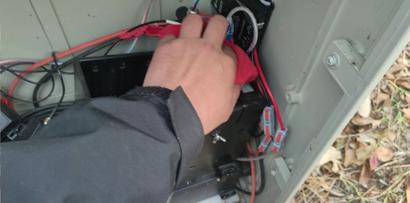 丹东大鹿岛站-数据采集器