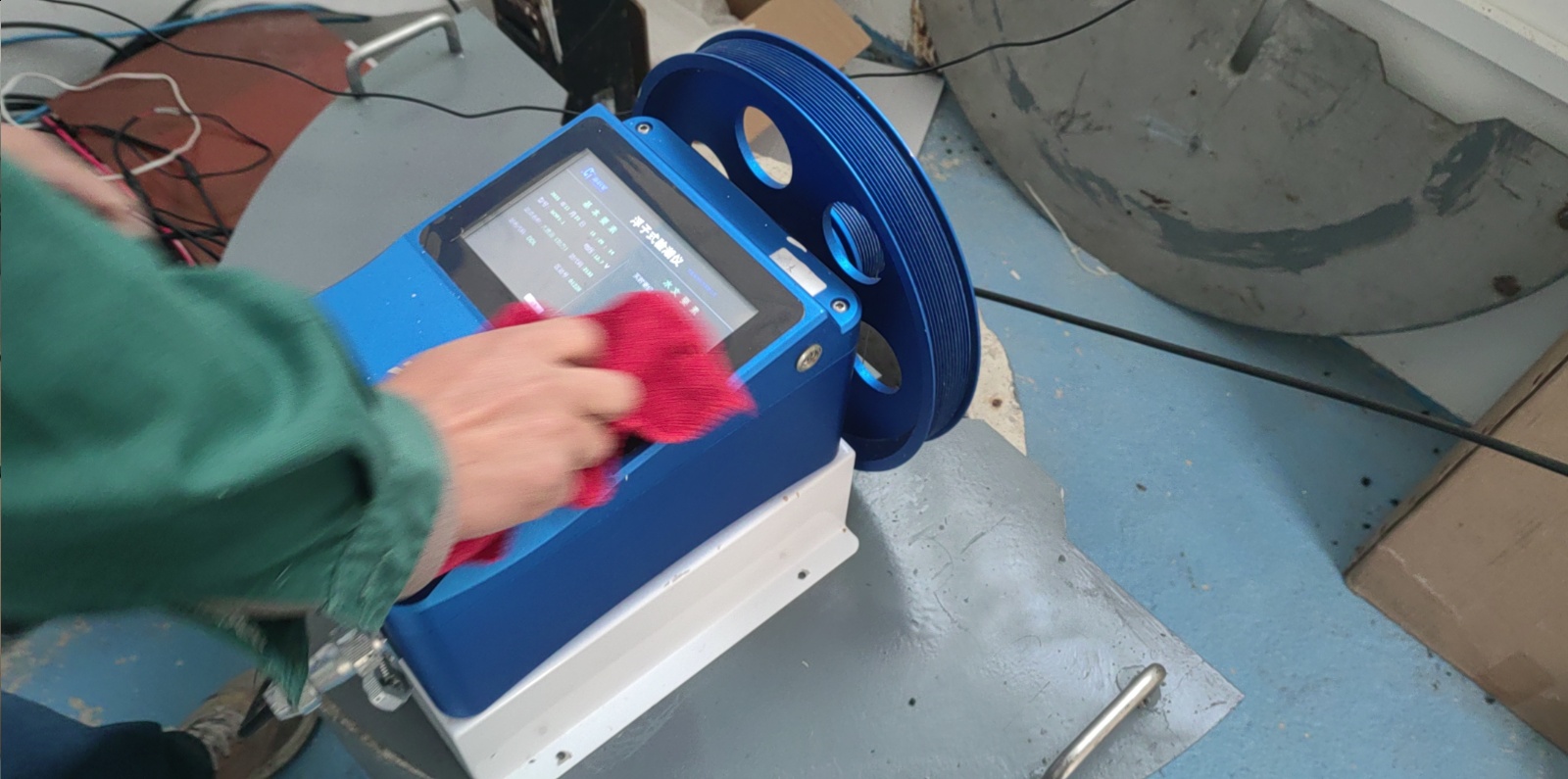 丹东大鹿岛站-浮子式潮位仪