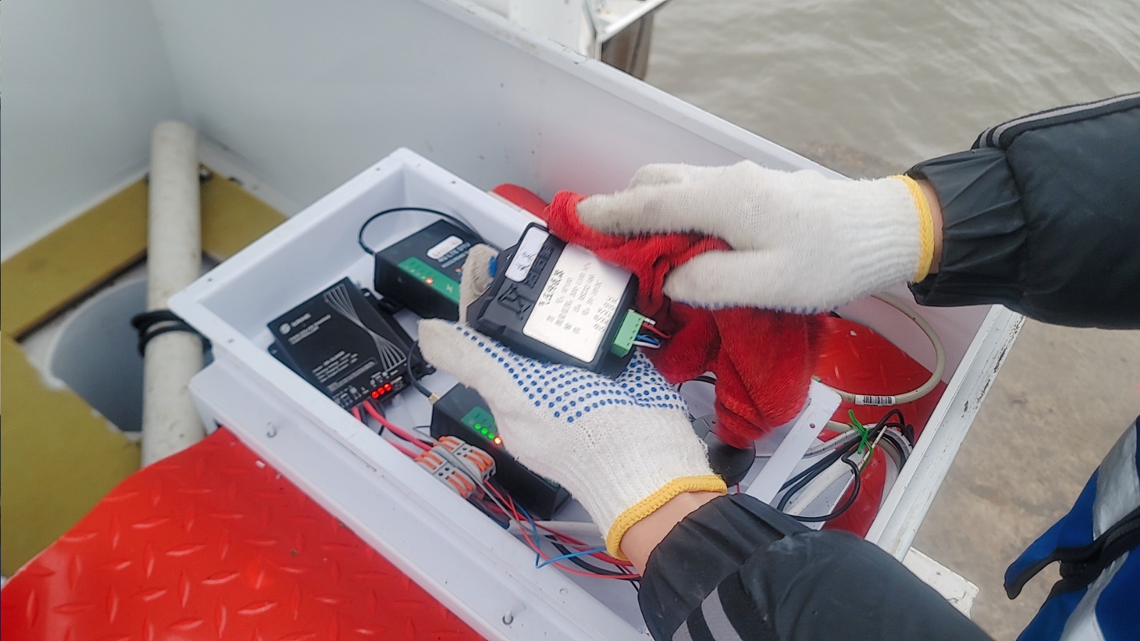 南尖码头点-气压传感器