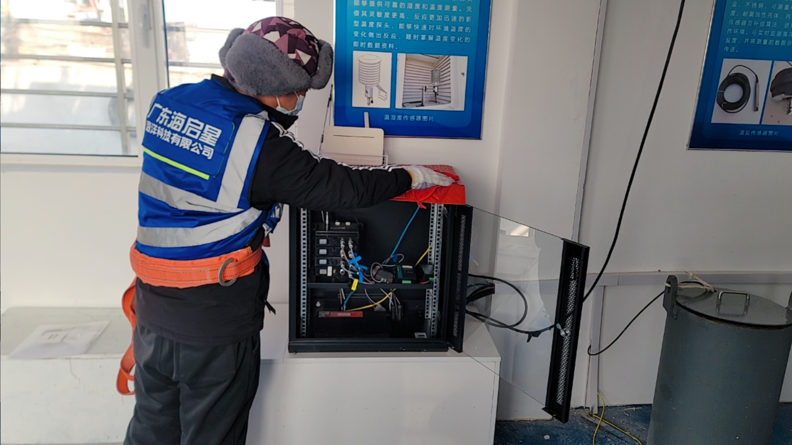 盘锦二界沟站-设备箱