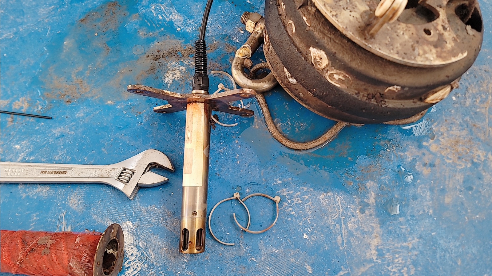 盘锦二界沟站-温盐传感器