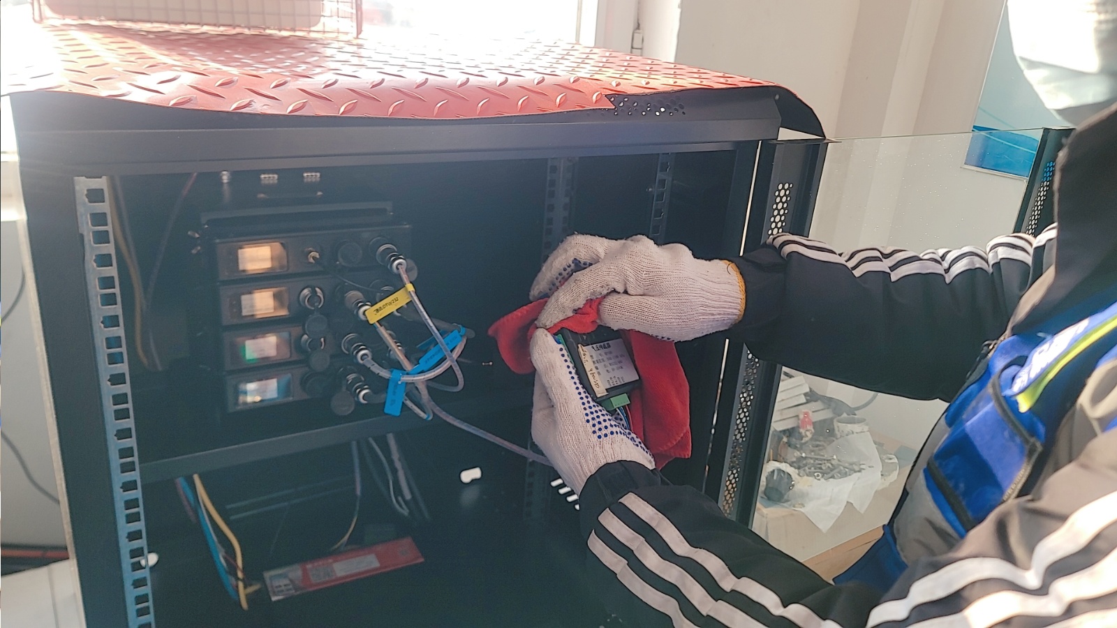 绥中天龙寺渔港站-气压传感器