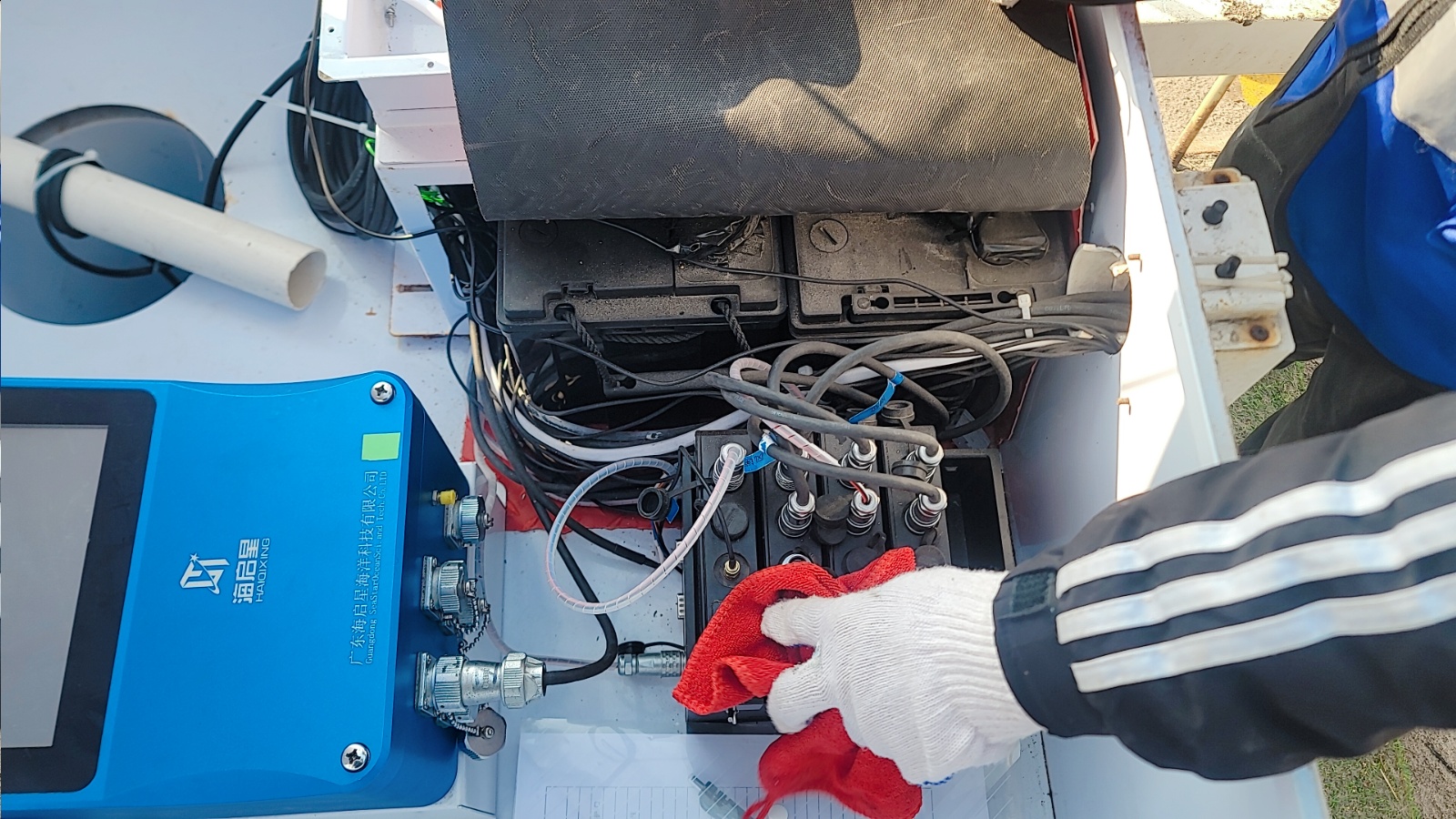 绥中港码头点-数据采集器